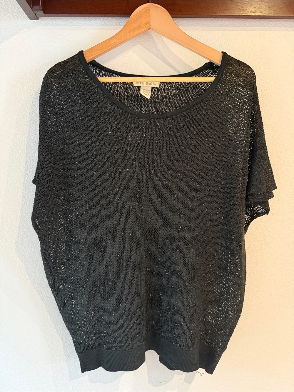 Tru Self Lightweight Knit Sequin Short-Sleeve Pullover Sweater, Black, FLAWED